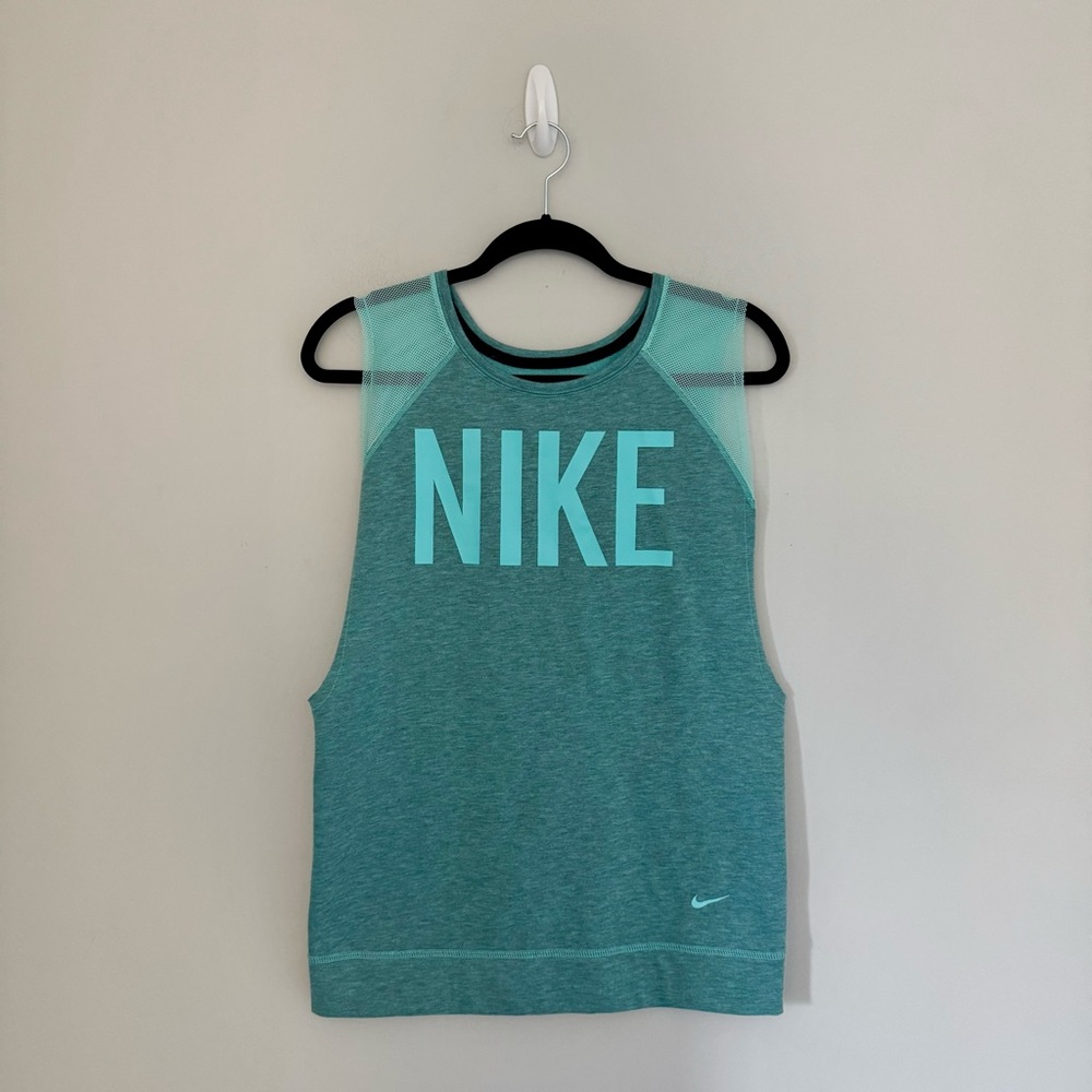 Nike Sleeveless Graphic Fleece Training Tank Top - Picture 2 of 10